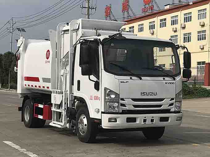 五十鈴餐廚垃圾車(chē)